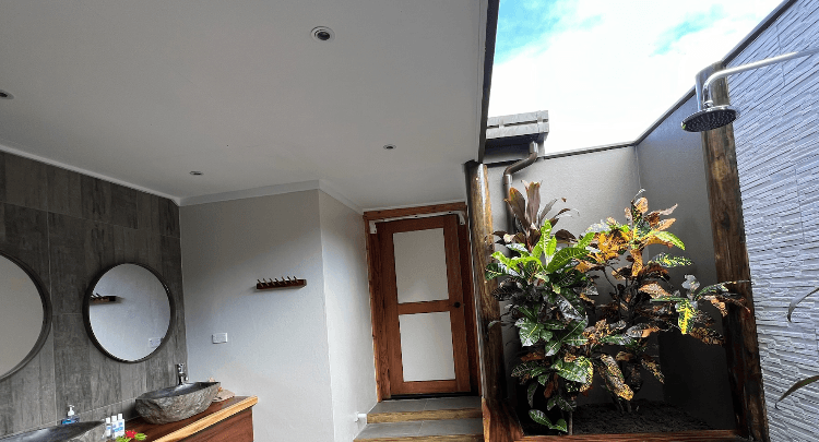 Lagoon Villa — photo 4 of 5